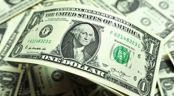 "Bloomberg": "Gələn il avro dollar qarşısında 4%-dən çox bahalaşacaq"