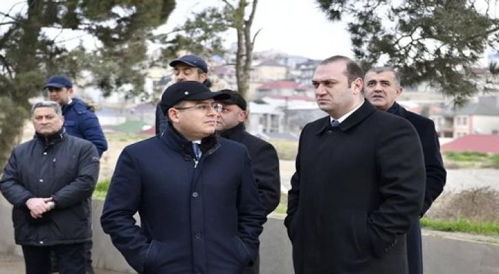 İcra başçısı Bakıdakı sürüşmə zonasında - FOTO
