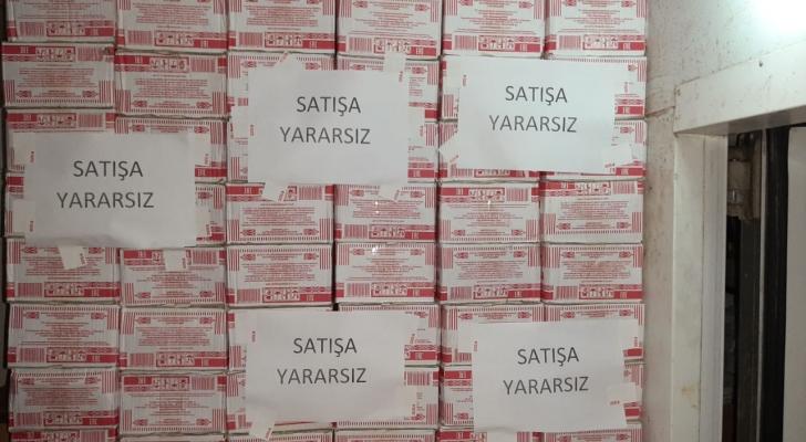 “Bizim market”də 12 ton saxta kərə yağı aşkarlandı - FOTO