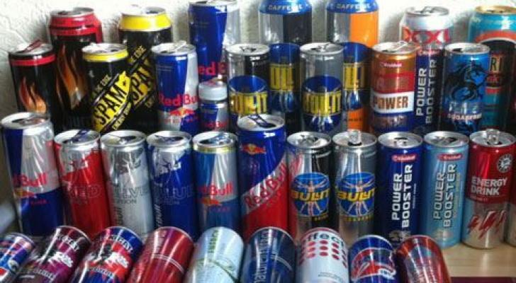 Enerji içkiləri ilə bağlı YENİ QANUN – Marketlərdə necə tənzimlənir?