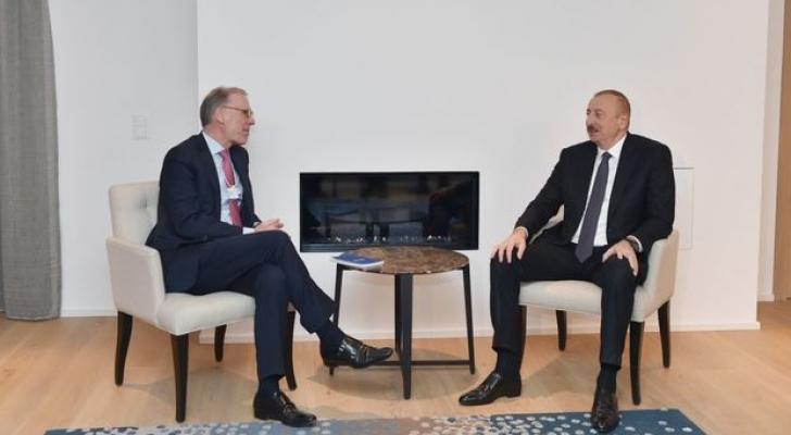 İlham Əliyev İsveçrədə görüş keçirdi - FOTO
