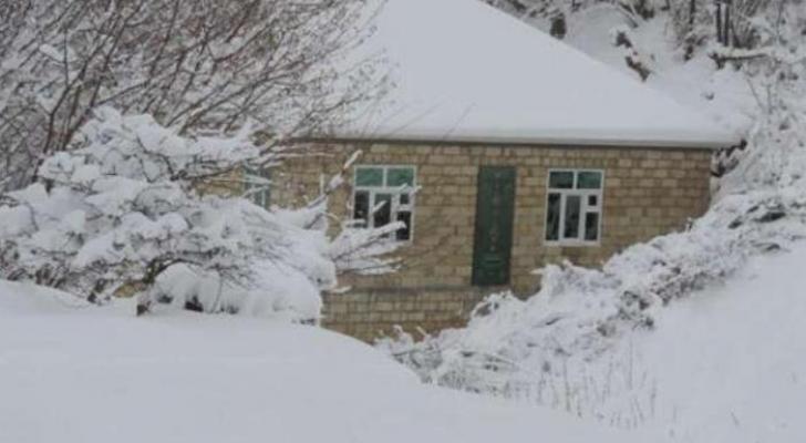 Bu kənddə qarın qalınlığı 15 santimetrə çatıb