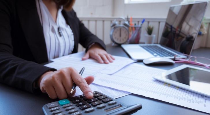 Azərbaycan iqtisadiyyatına kredit qoyuluşları 18% artıb