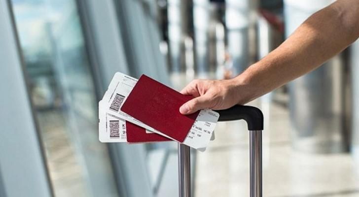 Nazirlik aviabiletlər və mehmanxana yerləşdirilməsi satın alır