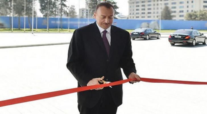 İlham Əliyev “Dübəndi” yarımstansiyasının açılışında