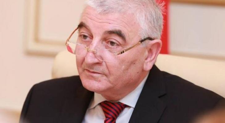 Məzahir Pənahov: “Çatdırın ki, onu axtarıram”