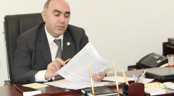 Zakir Qaralov idarə rəisini işdən çıxardı