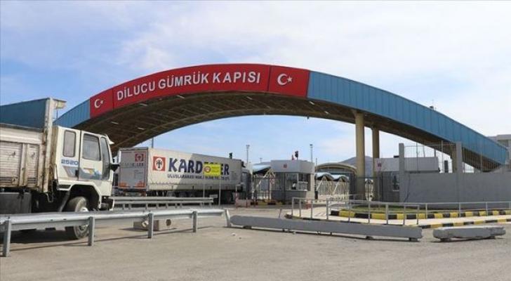 Türkiyə Naxçıvanla sərhədi açdı