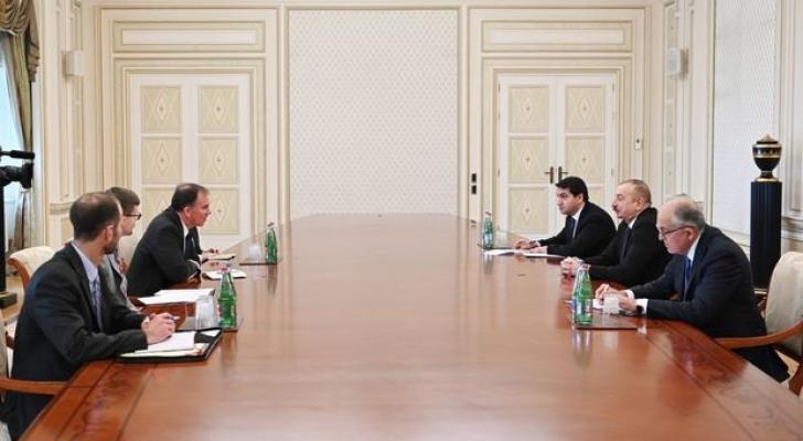 İlham Əliyev ABŞ Dövlət katibinin enerji diplomatiyası üzrə müavininin müşavirini qəbul etdi - FOTO
