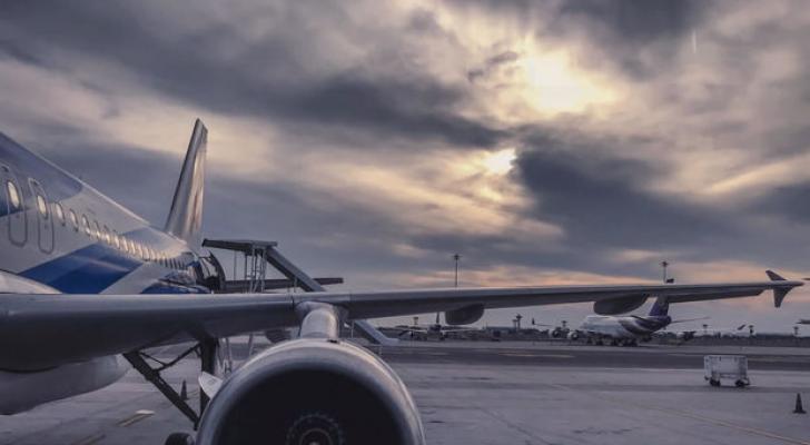 Nur-Sultan-Bakı aviareysləri dayandırılır