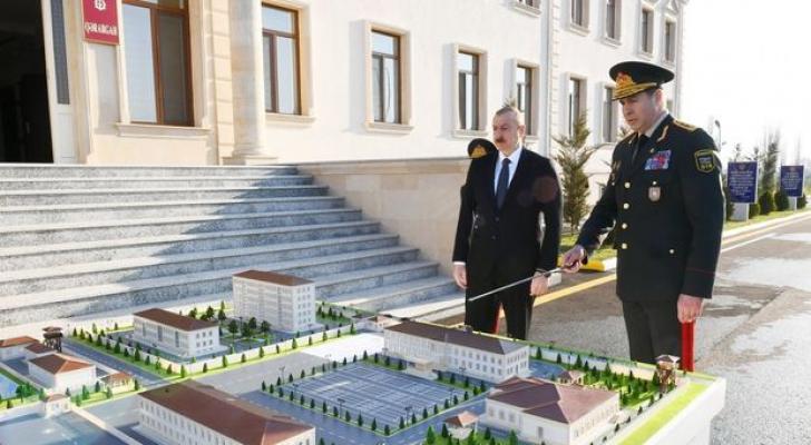 İlham Əliyev Daxili Qoşunların “N” saylı hərbi hissəsinin açılışında - FOTO