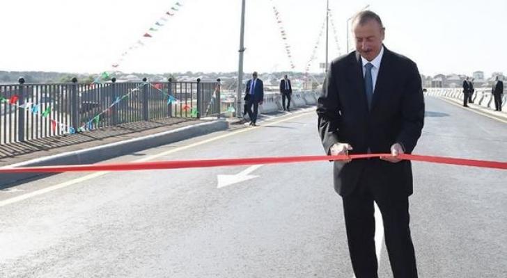 Prezident Ağstafada yol açılışında