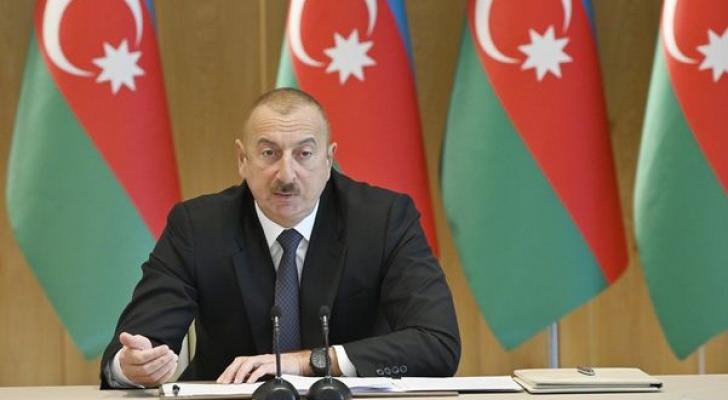 İlham Əliyev keçmiş icra başçısından danışdı: “Vətəndaşlar qul kimi işlədilir”