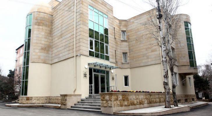 Bakıda məktəbə Arif Məlikovun adı verildi
