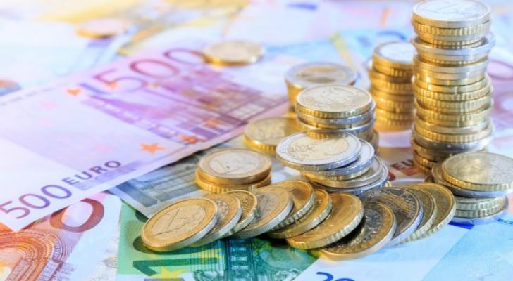 Azərbaycan iqtisadiyyatına investisiya qoyuluşu 13%-ə yaxın artıb