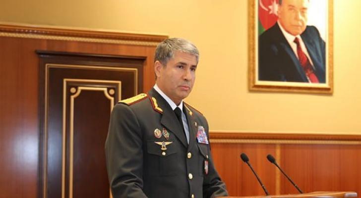 Vilayət Eyvazov rəisi işdən çıxardı