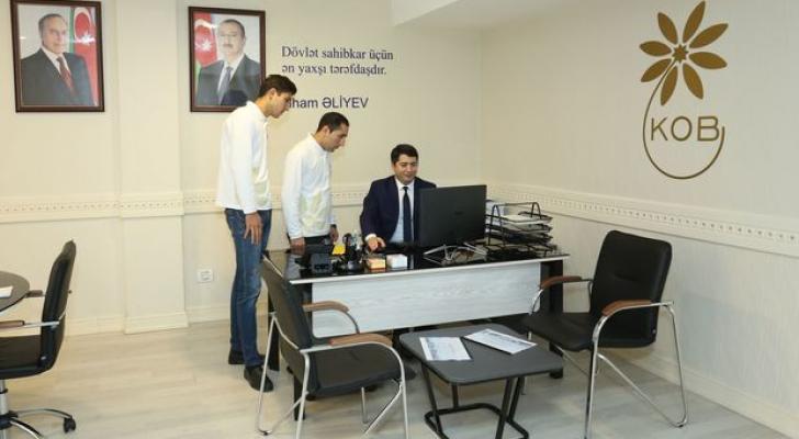 Daha üç könüllü gənc KOBİA-da işlə təmin edildi - FOTO