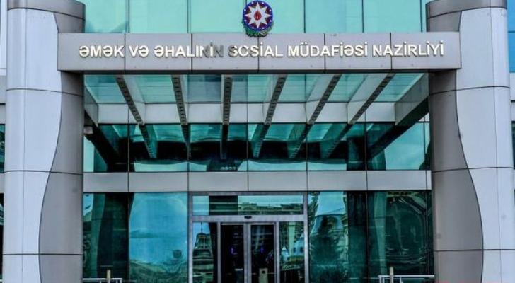 Azərbaycanda daha bir nazirlik vətəndaşların qəbulunu dayandırdı