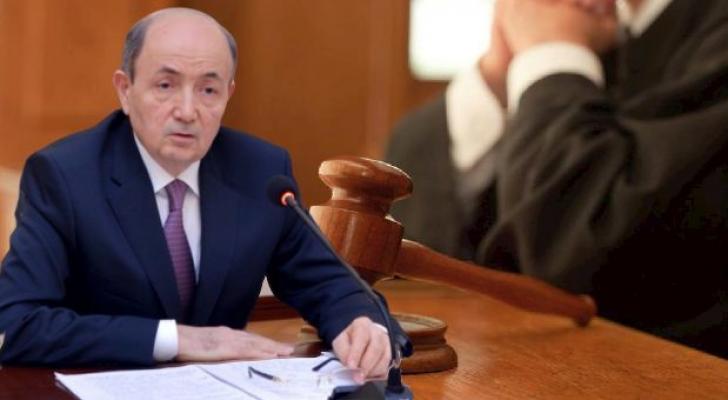 Nazirdən ədalətsiz qərar çıxaran məhkəmələrlə bağlı QƏRAR