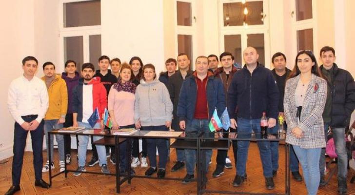19 soydaşımız Varşavadan Azərbaycana gətirildi - FOTO