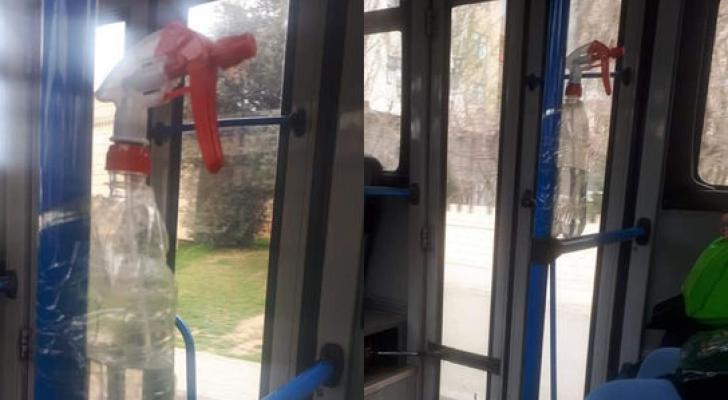 Bakıda müntəzəm marşrut avtobusunda biabırçılıq - FOTO