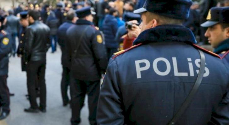 Xidməti vəsiqə və ya iş yeri barədə arayış əsasında evdən çıxacaq şəxslərin - SİYAHISI