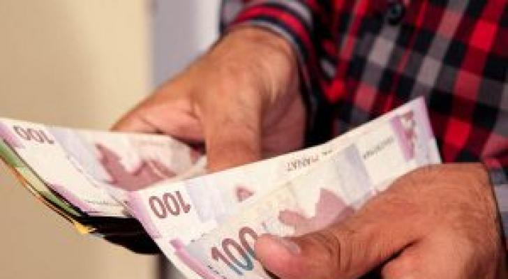 Bakıda orta aylıq əməkhaqqı artıb
