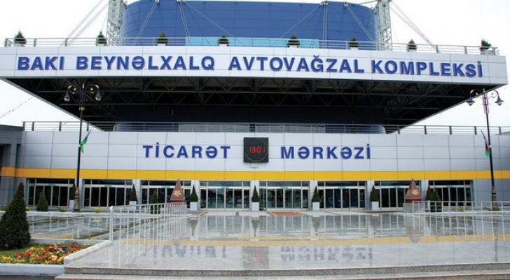 Bölgələr üzrə avtobuslarda sərnişin sıxlığının azaldığı və artdığı ərazilər açıqlanıb
