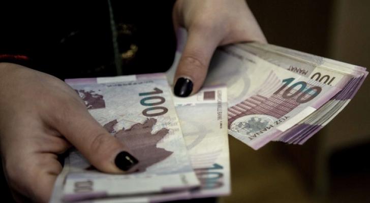 Azərbaycan banklarına manatla qoyulan depozitlərin həcmi artıb