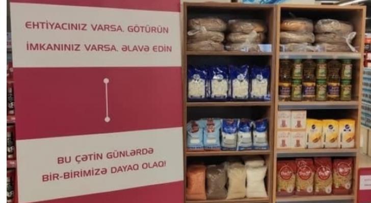 Hamı bu marketlərdən danışır: “Ehtiyacın varsa götür, imkanın varsa...”