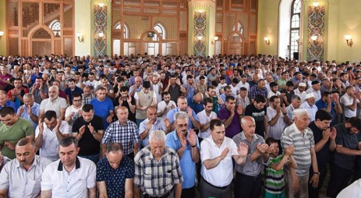 Ramazan ayında məscidlərdə bayram namazı qılınacaqmı? - AÇIQLAMA