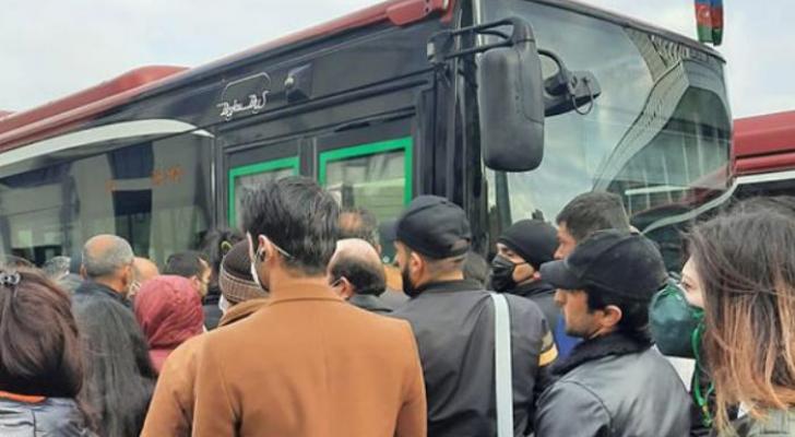 "Hələ də səhər və axşam saatlarında avtobuslarda sıxlıq olur"