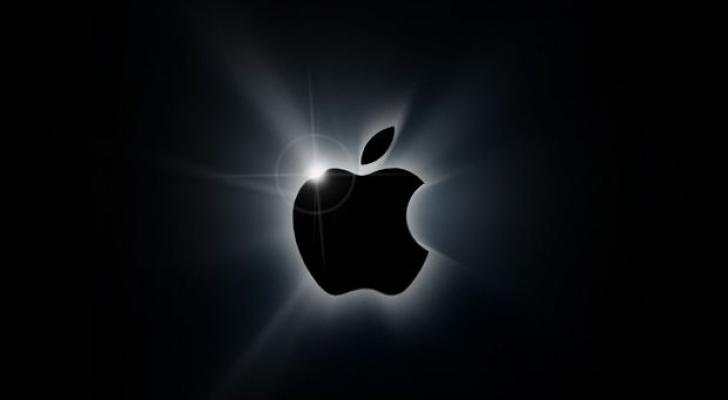 “Bloomberg”: “Apple” şirkəti payızda dörd fərqli smartfon təqdim etmək istəyir