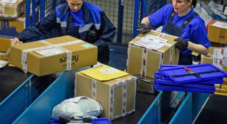 Azərbaycana poçtla gətirilən yüklərin çəkisi 243 dəfə artıb - RƏSMİ