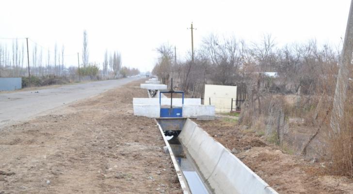 Füzulidə bəzi sakinlərin həyətyanı torpaq sahələrinin su problemi həll olunacaq  -  FOTOLAR