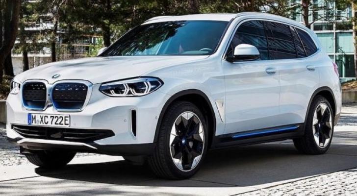 BMW iX3 modelinin ilk rəsmi şəkilləri yayılıb