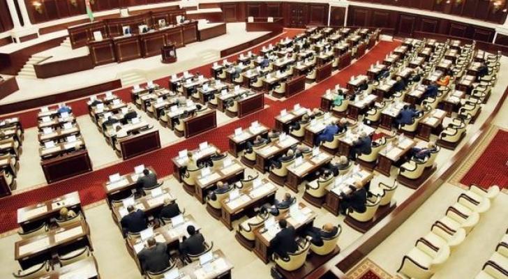 Milli Məclisin İşlər müdiri xəstəxanaya yerləşdirildi - FOTO