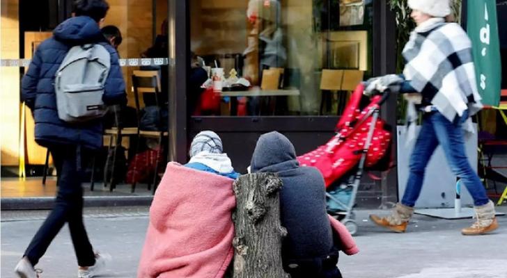 ABŞ-da işsizlik son 80 ilin ən yüksək həddinə çatıb