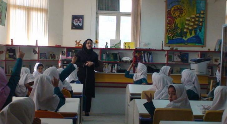 İranda orta məktəblərdə dərslər bərpa edilir