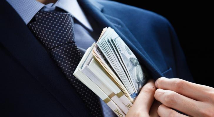 “RoyalBank”da 8,5 milyon manatlıq mənimsəmə olub - RƏSMİ