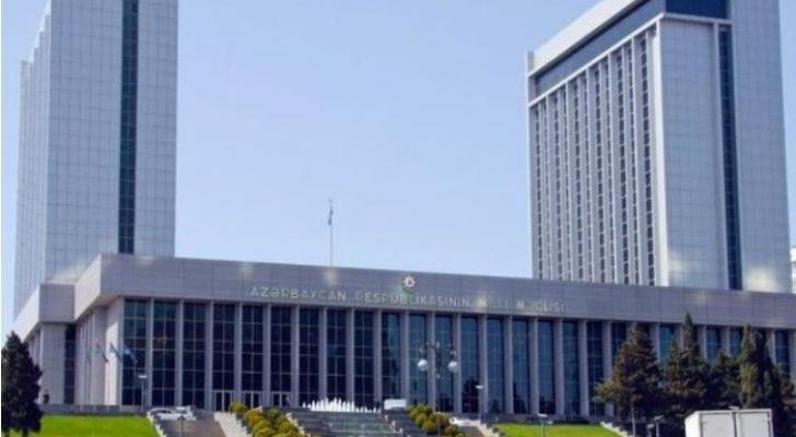 Milli Məclisin iclası başlayıb