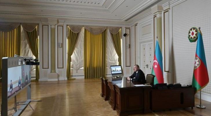 İlham Əliyev: “Mənzillər rüşvət müqabilində paylanılır”