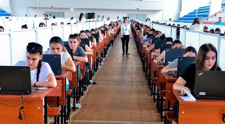 Direktorların işə qəbulu müsabiqəsi ilə bağlı AÇIQLAMA