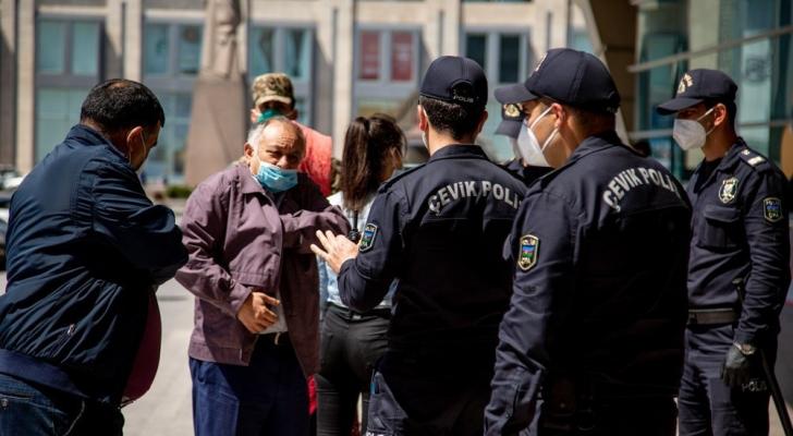 Xidməti vəsiqə ilə hərəkətinə icazə verilən qurumların - SİYAHISI