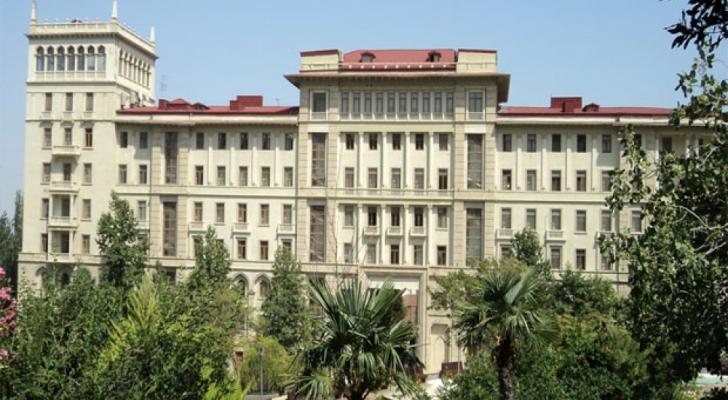 Fəaliyyəti dayandırılan iş və xidmət sahələri açıqlanıb