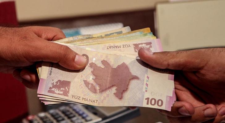 DEPUTAT: "190 manat daha iki ay verilməlidir" 