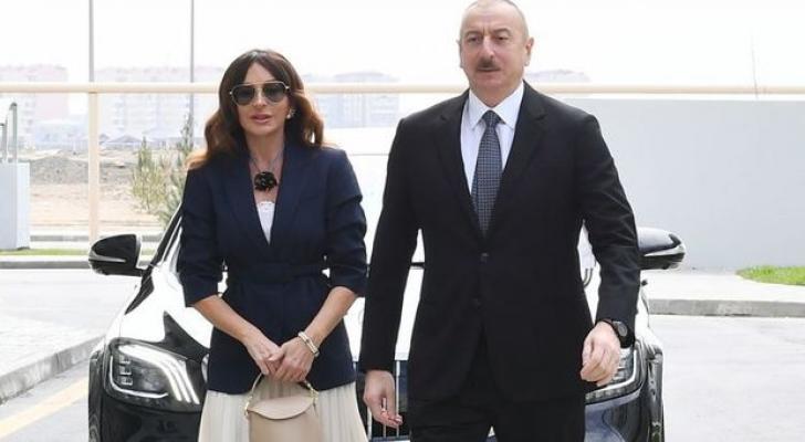 İlham Əliyev və Mehriban Əliyeva İçərişəhərdə - FOTO