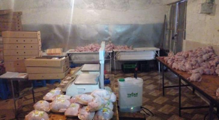 Quş ətinin çəkisini “unikal yolla” artıran müəssisə aşkarlandı
