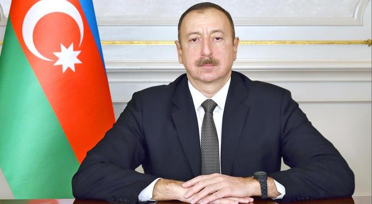 Prezident İlham Əliyev şəhid hərbi qulluqçuların ailə üzvlərinə başsağlığı verib