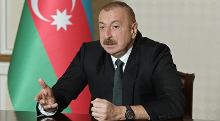 “Qarabağda vuruşmaq istəyənlər, öz anketlərinizi verin”